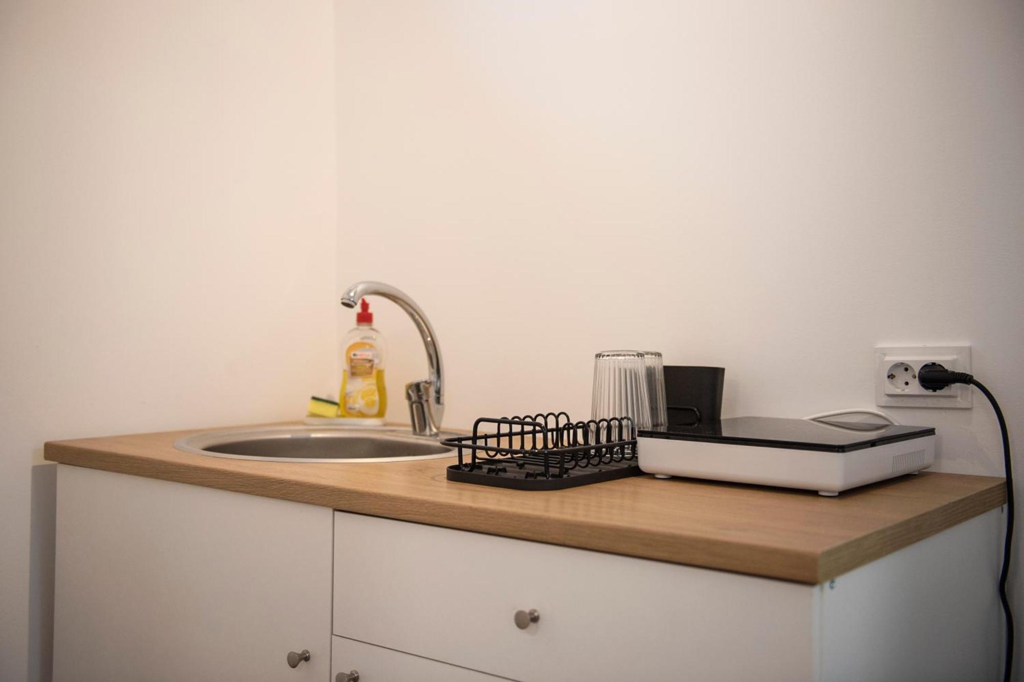 Lazynest Residence Bukarest Rum bild