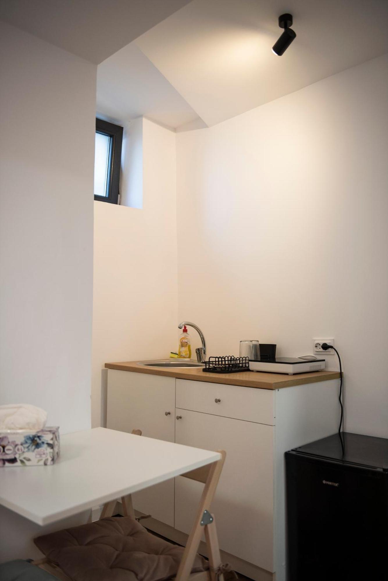 Lazynest Residence Bukarest Rum bild
